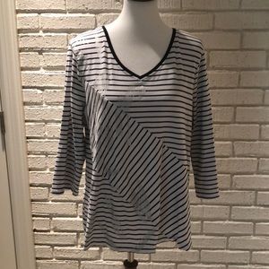 Chico’s B&W Top Size 3 - Gently Used